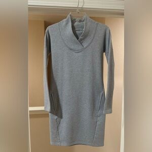 Athleta Heather Gray Long Sleeve Dress